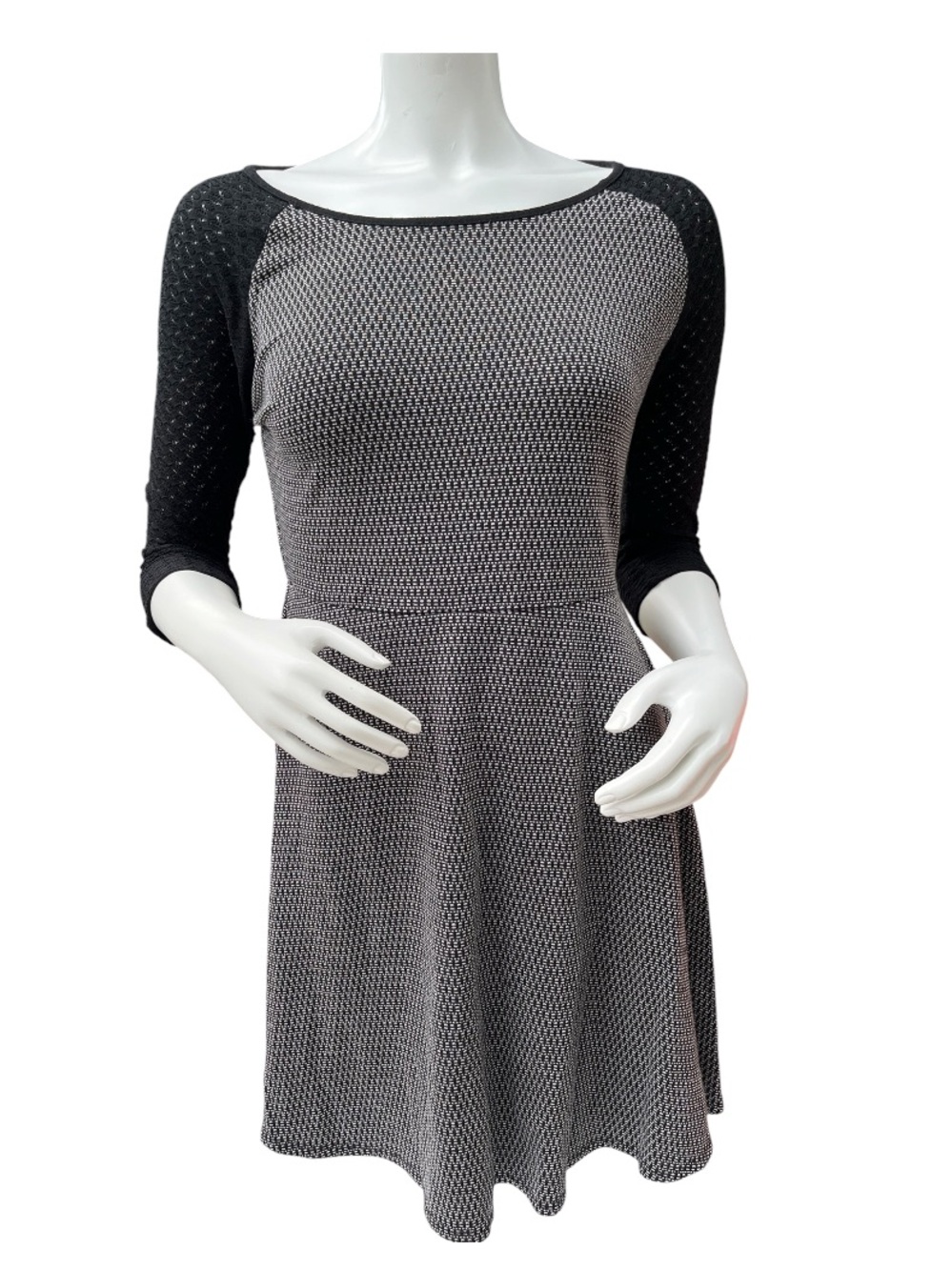 Maurices Womens Small Dress Black White 3/4 Lacey Sleeves Above Knee Fit N Flare